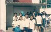 Filename=kalakids(18nov94).jpg
Filesize=72KB
Dimensions=800x506
Date added=May 15, 2007 kalakids(18nov94).jpg